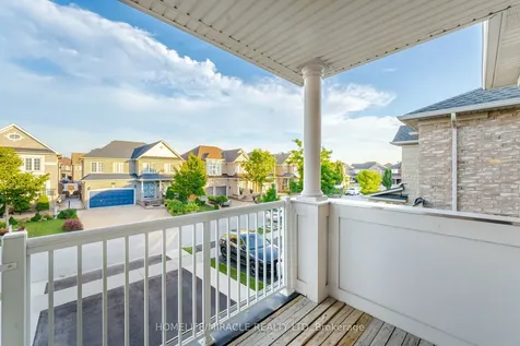 10 Smoothrock Trail Brampton ON L6R 0S5