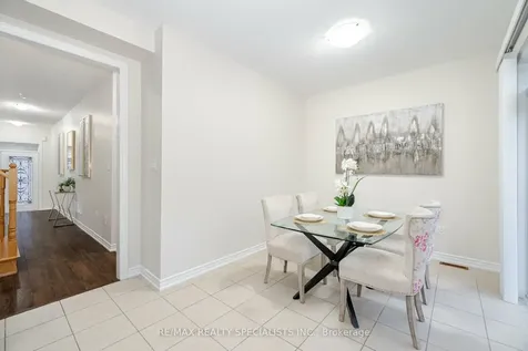 90 Truro Circle Brampton ON L7A 4E5