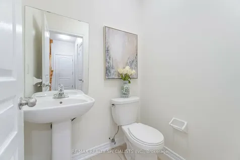 90 Truro Circle Brampton ON L7A 4E5