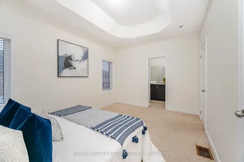 90 Truro Circle Brampton ON L7A 4E5