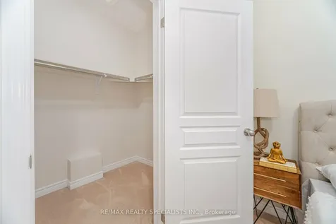 90 Truro Circle Brampton ON L7A 4E5