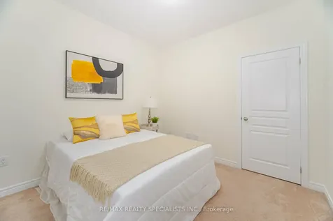 90 Truro Circle Brampton ON L7A 4E5