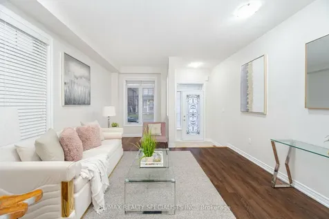 90 Truro Circle Brampton ON L7A 4E5