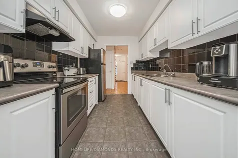 90 Monaco Court Brampton ON L7A 1X2