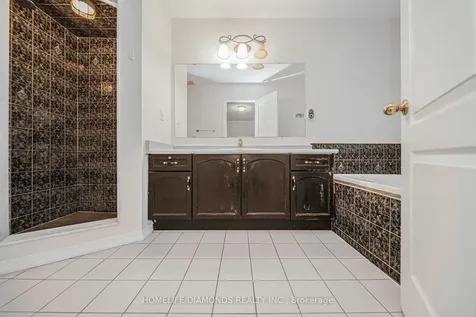 90 Monaco Court Brampton ON L7A 1X2