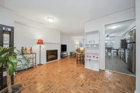 90 Monaco Court Brampton ON L7A 1X2