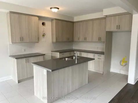 3 Gladmary Drive Brampton ON L6Y 6K9