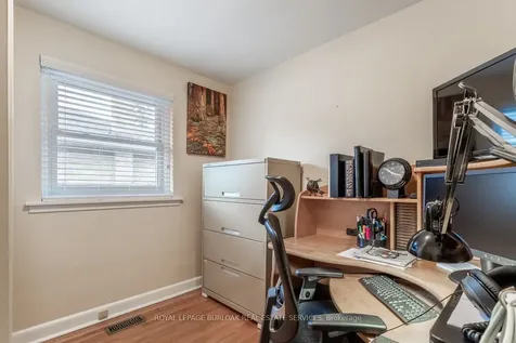 2326 Redfern Road Burlington ON L7R 1X3