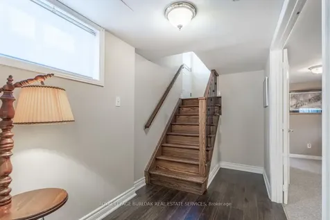 2326 Redfern Road Burlington ON L7R 1X3