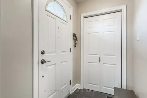 2326 Redfern Road Burlington ON L7R 1X3