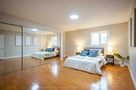 31 Silktop Trail Brampton ON L6R 2K6