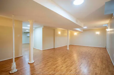 31 Silktop Trail Brampton ON L6R 2K6