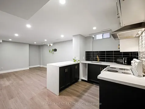 126 Sandmere Avenue Brampton ON L6Z 4A3