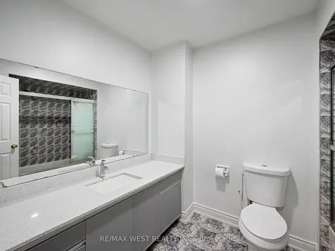 126 Sandmere Avenue Brampton ON L6Z 4A3