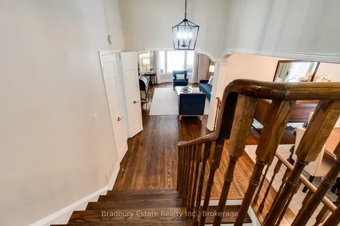 2232 Ireland Drive Burlington ON L7P 3E9