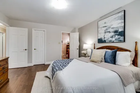 2232 Ireland Drive Burlington ON L7P 3E9