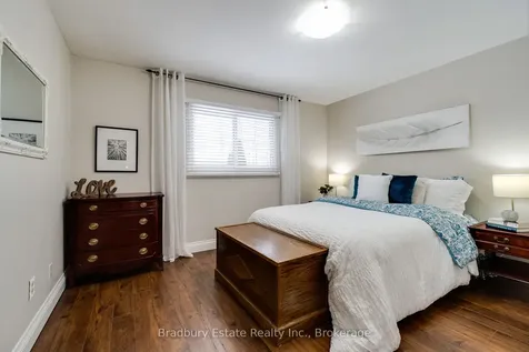 2232 Ireland Drive Burlington ON L7P 3E9