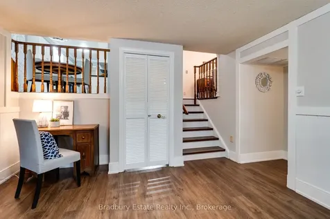 2232 Ireland Drive Burlington ON L7P 3E9