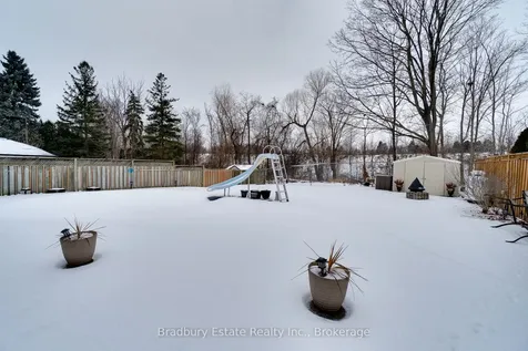 2232 Ireland Drive Burlington ON L7P 3E9