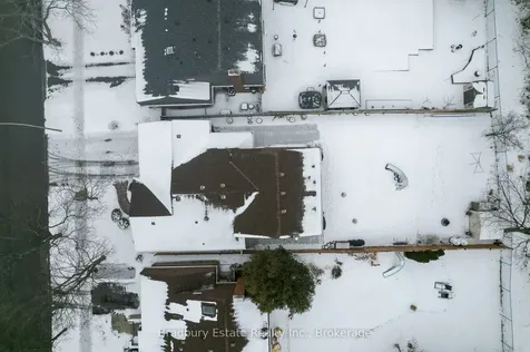 2232 Ireland Drive Burlington ON L7P 3E9