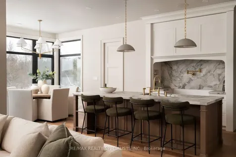 13 Mulloy Court Caledon ON L7E 4J1