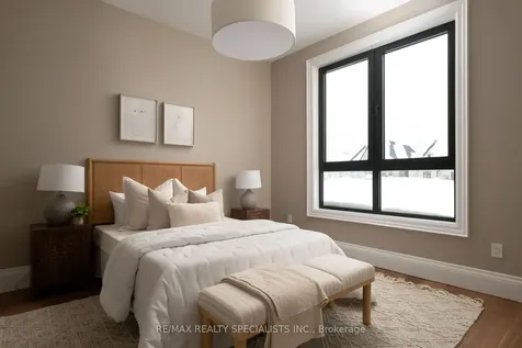 13 Mulloy Court Caledon ON L7E 4J1