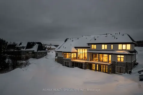 13 Mulloy Court Caledon ON L7E 4J1