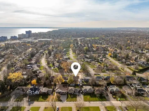 5470 Randolph Crescent Burlington ON L7L 3C5