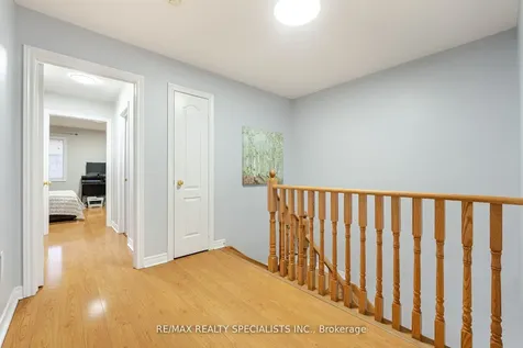 76 Dewridge Court Brampton ON L6R 3C1