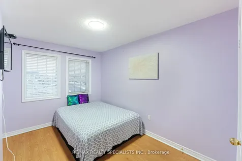 76 Dewridge Court Brampton ON L6R 3C1