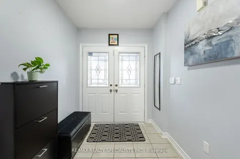 76 Dewridge Court Brampton ON L6R 3C1