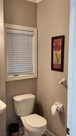 110 Apple Valley Way Brampton ON L6P 3X1