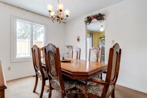 42 Wildercroft Avenue Brampton ON L6V 4E8