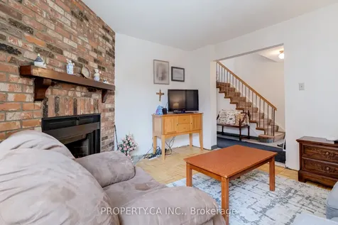 42 Wildercroft Avenue Brampton ON L6V 4E8