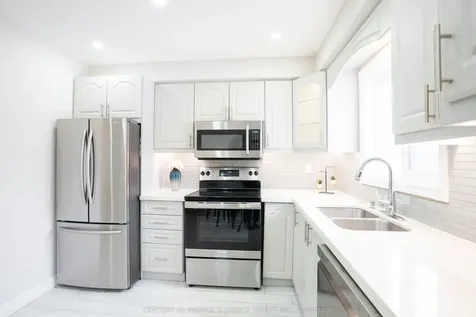 23 Cordgrass Crescent Brampton ON L6R 2A3