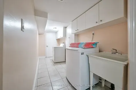 42 Pennyroyal Crescent Brampton ON L6S 6J7