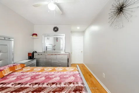 67 Stoneledge Circle Brampton ON L6R 1G8