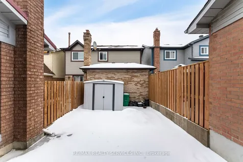 67 Stoneledge Circle Brampton ON L6R 1G8