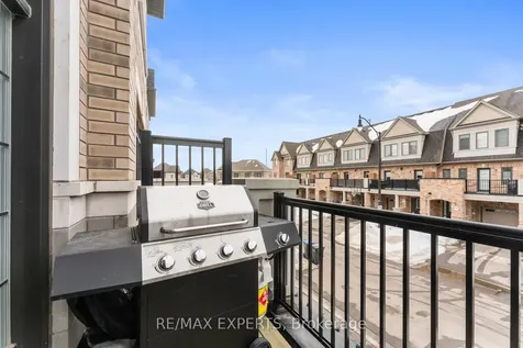 29 Fruitvale Circle Brampton ON L7A 5B8