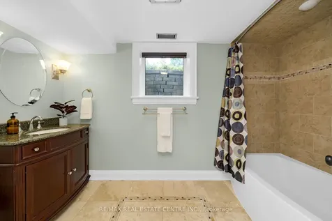 16664 Mississauga Road Caledon ON L7K 1L9