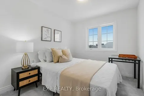 80 Oakmore Lane Brampton ON L6Y 6H5