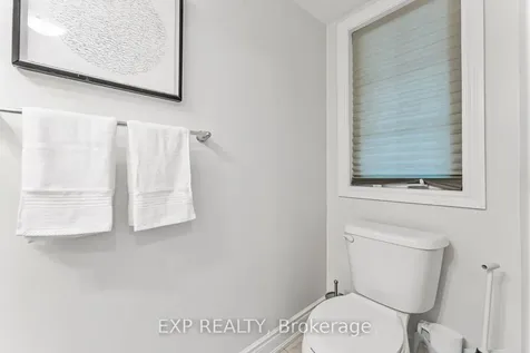 80 Oakmore Lane Brampton ON L6Y 6H5