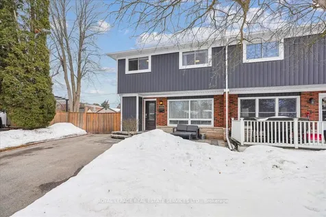 1416 Charles Drive Burlington ON L7P 2C9