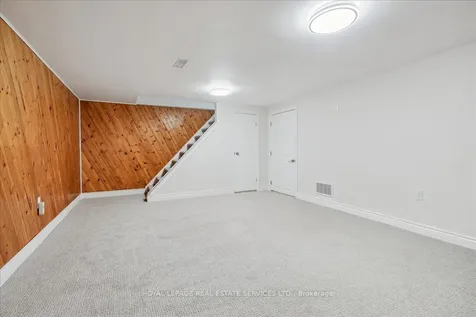 1416 Charles Drive Burlington ON L7P 2C9