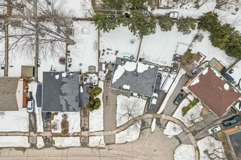 1416 Charles Drive Burlington ON L7P 2C9