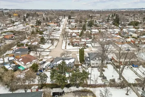 1416 Charles Drive Burlington ON L7P 2C9