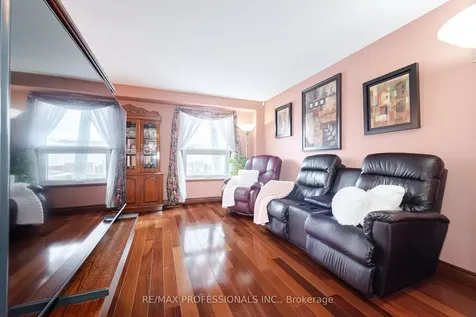 10 Oleander Crescent Brampton ON L6Z 2C2