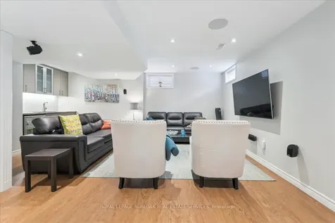 2358 Norland Drive Burlington ON L7L 7A6