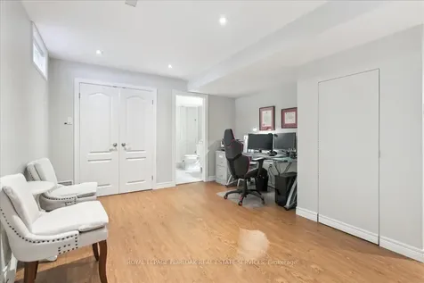 2358 Norland Drive Burlington ON L7L 7A6