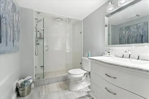 2358 Norland Drive Burlington ON L7L 7A6